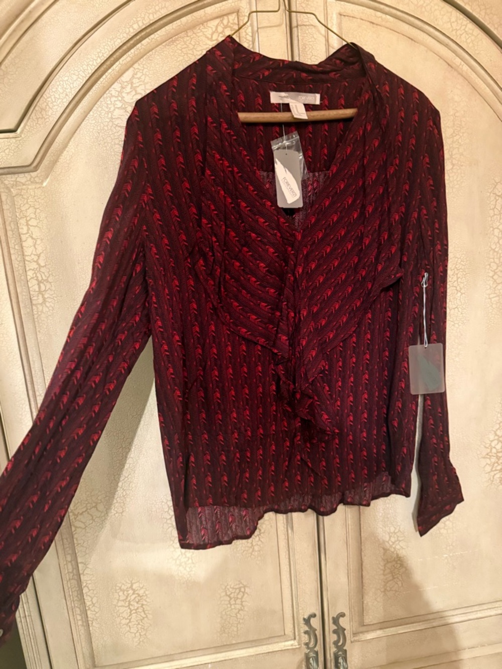 Forever 21 Black and Red Patterned Ruffle Blouse - Picture 2 of 6